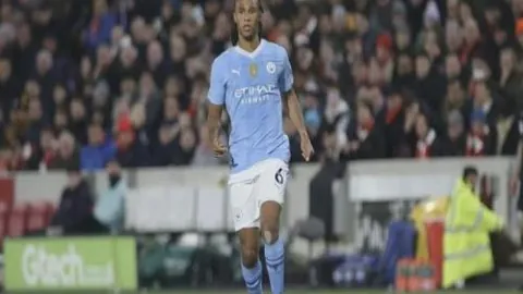 恩比德训练受制，纳斯评价进展不达预期